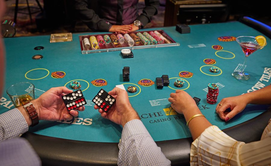 High Stakes and High Rewards: The Thrill of Online Gambling